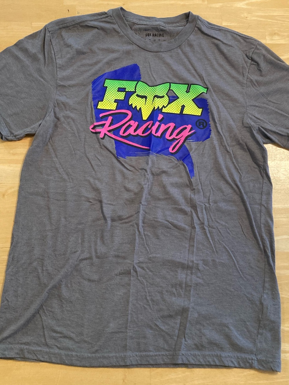 Fox Racing Men’s Gray Tee with Neon Multicolor Logo - Picture 2 of 4